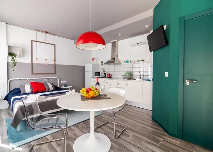 Studio Apartment